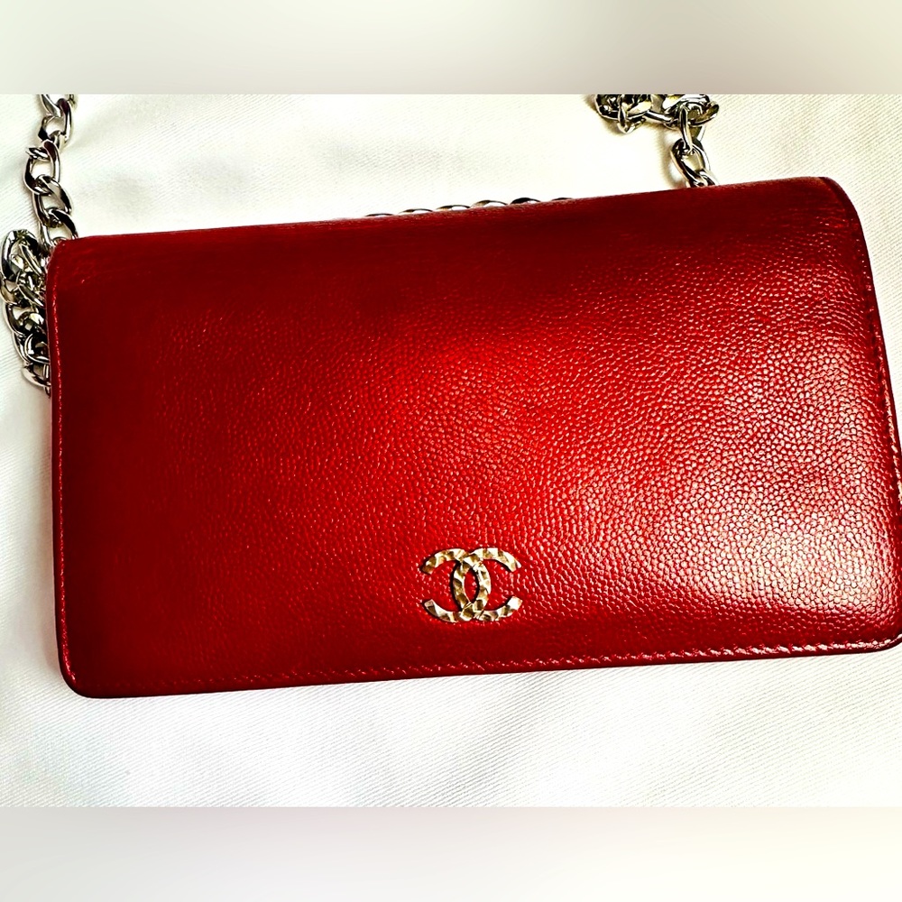 Authentic Vintage Chanel Wallet with added chain